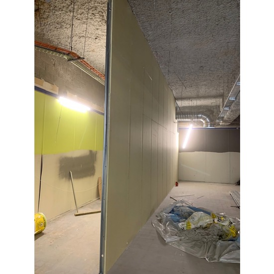 Plaquiste, pose de cloison de séparation Coupe Feu 1H dans futur