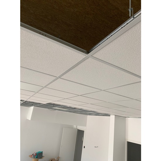 devis-plaquiste-faux-plafond-d-montable-600-600-type-sahara-15-mm-sur